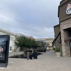 Vintage Faire Mall