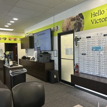 Eyemart Express - Eyewear & Opticians Near Me - Victoria, Texas
