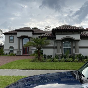 Angel’s Lawn Service - I laid some New Saint Augustine grass about a month again and the grass is looking great. I cleaned this property every two weeks - Lawn Services Near Me Angel’s Lawn Service - I laid some New Saint Augustine grass about a month again and the grass is looking great. I cleaned this property every two weeks - Lawn Services Near Me