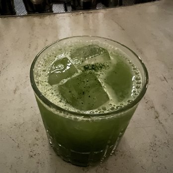 Reception Bar - Matcha meadow - IG @bougiefoodieboi - Cocktail Bars Near Me - New York, New York Reception Bar - Matcha meadow - IG @bougiefoodieboi - Cocktail Bars Near Me - New York, New York