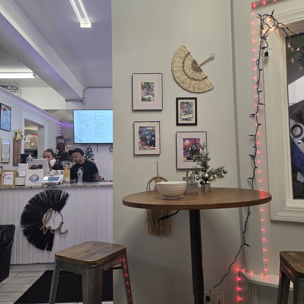 Frybread - Sitting area - Mexican Near Me - West Warwick, Rhode Island