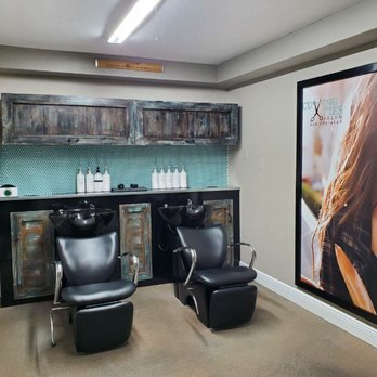 Cutting Ties Salon - Salon - Hair Salons Near Me - Bokeelia, Florida Cutting Ties Salon - Salon - Hair Salons Near Me - Bokeelia, Florida
