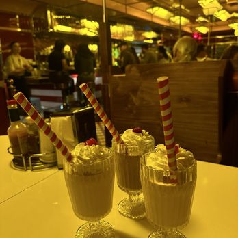 Beginner's Diner - Boozy strawberry milkshake and boozy chocolate hazelnut milkshake - Diners Near Me - San Diego, California Beginner's Diner - Boozy strawberry milkshake and boozy chocolate hazelnut milkshake - Diners Near Me - San Diego, California
