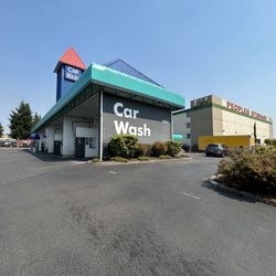 Kenmore Car Wash