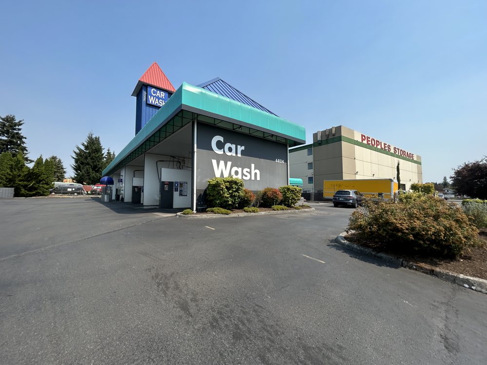 KENMORE CAR WASH Updated September 2024 6824 NE 181st St, Kenmore