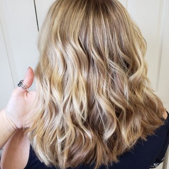 Romeo's Reflections - Soft, natural balayage - Hair Salons Near Me - Snohomish, Washington Romeo's Reflections - Soft, natural balayage - Hair Salons Near Me - Snohomish, Washington
