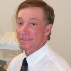 Crews LASIK & Cataract Surgery Center - Stanley L. Crews M.D.
