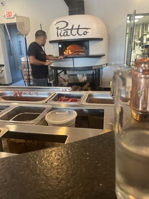 Piatto Neapolitan Pizzeria by null