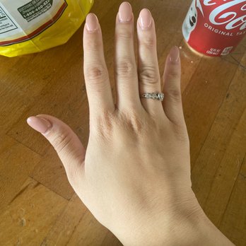 En Vogue Nails - Nail Salons Near Me - San Juan Capistrano, California