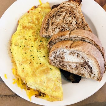 The Sinful Kitchen - Bbq pork omelette - Breakfast & Brunch Near Me - Portland, Maine
