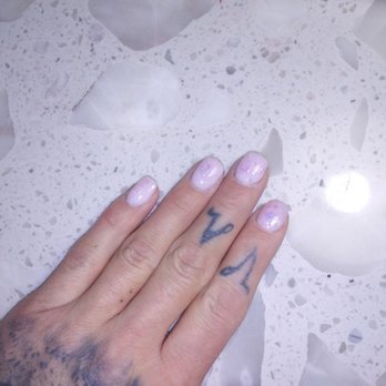 Nail Spa - Powder dip by Wendy on nautral nail. - Nail Salons Near Me - Oregon City, Oregon