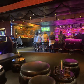 The Fifth - Lounges Near Me - Valley Village, California The Fifth - Lounges Near Me - Valley Village, California