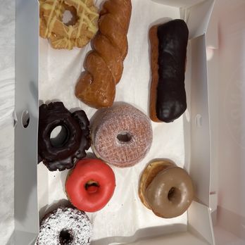Randy’s Donuts - Variety - Coffee & Tea Near Me - San Diego, California Randy’s Donuts - Variety - Coffee & Tea Near Me - San Diego, California