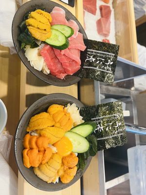 Tsukiji Unitora Nakadori by null