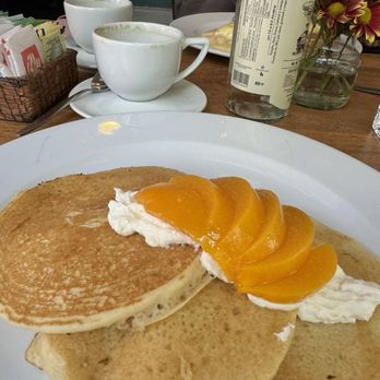 Milo's - Hot Cakes - Mediterranean Near Me - México, D.F., DIF Milo's - Hot Cakes - Mediterranean Near Me - México, D.F., DIF