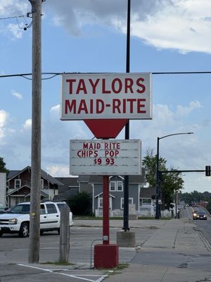 Maid-Rite by null