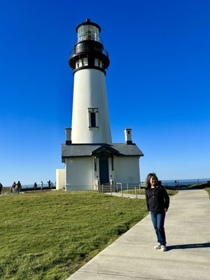 Yaquina Head Lighthouse by null