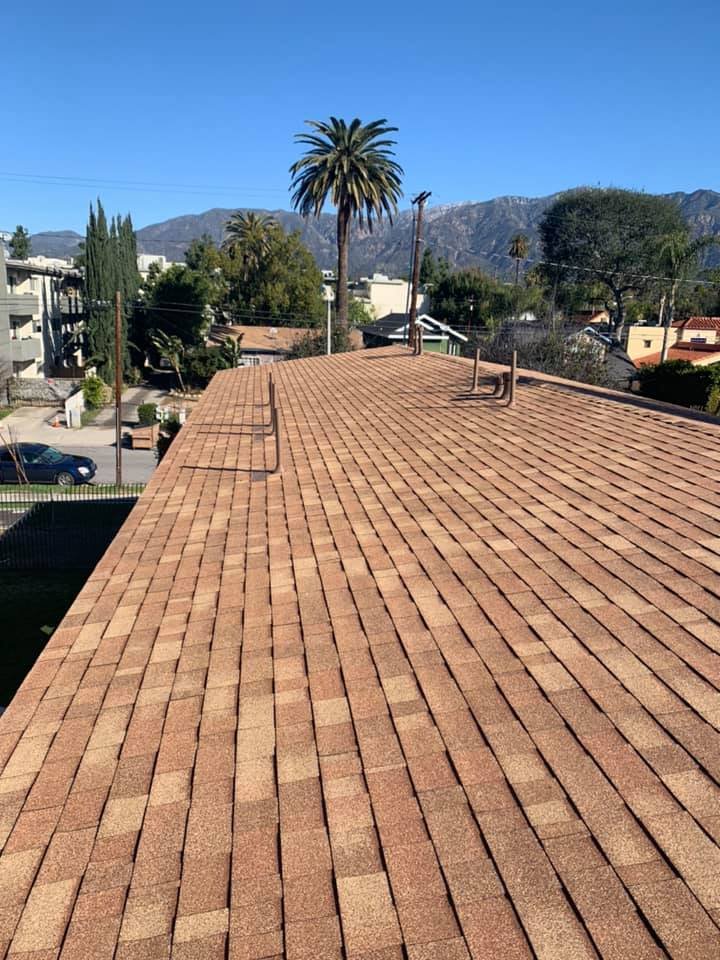 Slide of R&A Roofing