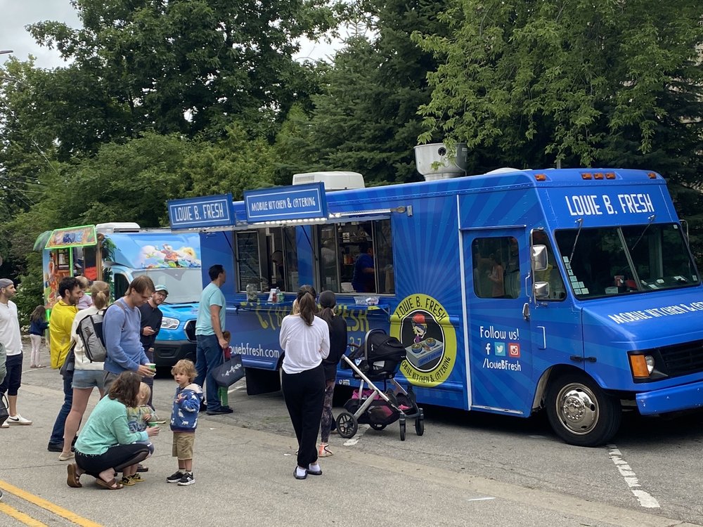 Ravinia District Food Truck Thursdays