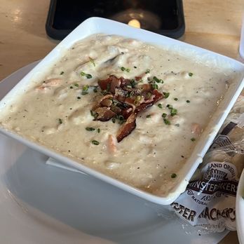 Rincon Brewery - Clam Chowder-Bowl - Breweries Near Me - Ventura, California