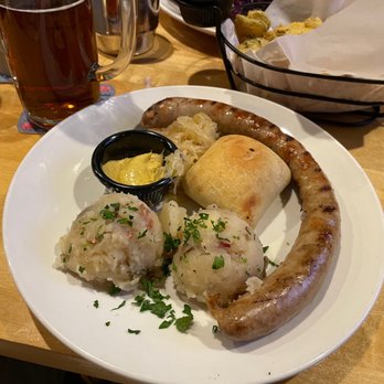 Berliner Pub - Berliner Bratwurst with mashed potatoes - German Near Me - Renton, Washington