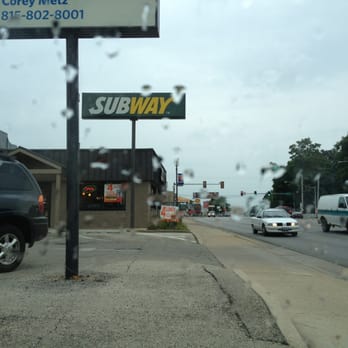 Subway - a view of a busy city street - Sandwiches Near Me - Bourbonnais, Illinois Subway - a view of a busy city street - Sandwiches Near Me - Bourbonnais, Illinois