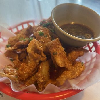 Khởi Hưng Restaurant - Fried crispy chicken skins yaaaaaaaaas please! - Vietnamese Near Me - Garden Grove, California Khởi Hưng Restaurant - Fried crispy chicken skins yaaaaaaaaas please! - Vietnamese Near Me - Garden Grove, California