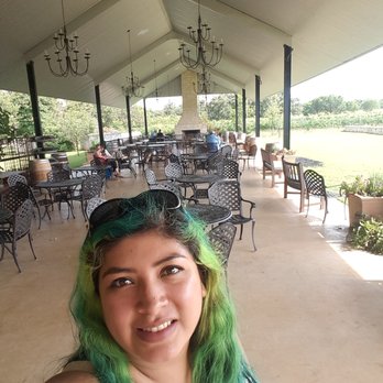 Becker Vineyards - the outdoor seating is beautiful - Wine Tasting Room Near Me - Fredericksburg, Texas Becker Vineyards - the outdoor seating is beautiful - Wine Tasting Room Near Me - Fredericksburg, Texas