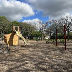 Colleyville City Park - Climbing structure