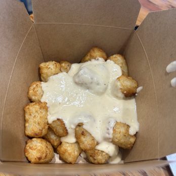 Innovation Brew Works - Tater Tots with Beer Cheese - Breweries Near Me - Pomona, California Innovation Brew Works - Tater Tots with Beer Cheese - Breweries Near Me - Pomona, California