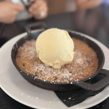 Topa Restaurant - New American Near Me - Camarillo, California