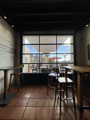 Brick Vault Brewery and Barbecue-Marathon by null