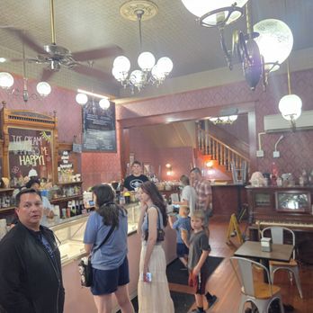 Serendipity - Impressive decor and makes use of the building's early 1900's heritage. - Ice Cream & Frozen Yogurt Near Me - McMinnville, Oregon Serendipity - Impressive decor and makes use of the building's early 1900's heritage. - Ice Cream & Frozen Yogurt Near Me - McMinnville, Oregon