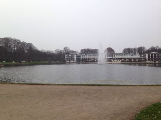 Parkhotel by null