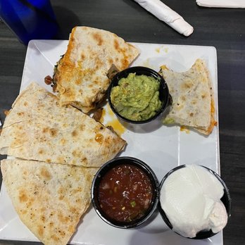 Flowing Tide Pub 7 - Steak quesadilla - Pubs Near Me - Reno, Nevada Flowing Tide Pub 7 - Steak quesadilla - Pubs Near Me - Reno, Nevada