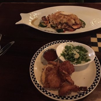 Duke's Seafood - Seafood Near Me - Seattle, Washington