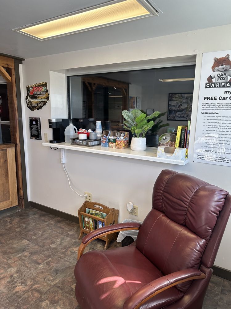 BECKER CAR CARE Updated June 2024 109 Industrial Rd, Halstead