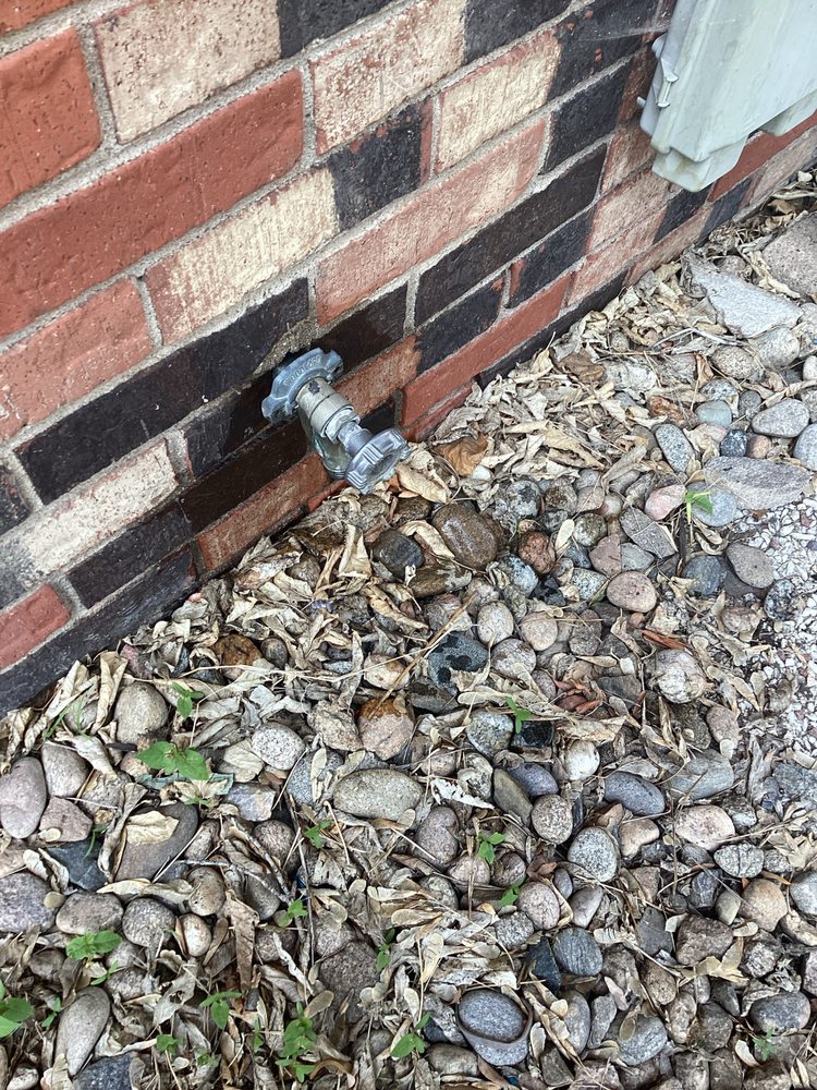 Slide of Luxe Plumbing