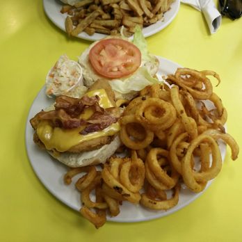 Mum's Restaurant & Bakery - Chicken club burger w curly fries - Bakeries Near Me - Mindemoya, Ontario Mum's Restaurant & Bakery - Chicken club burger w curly fries - Bakeries Near Me - Mindemoya, Ontario