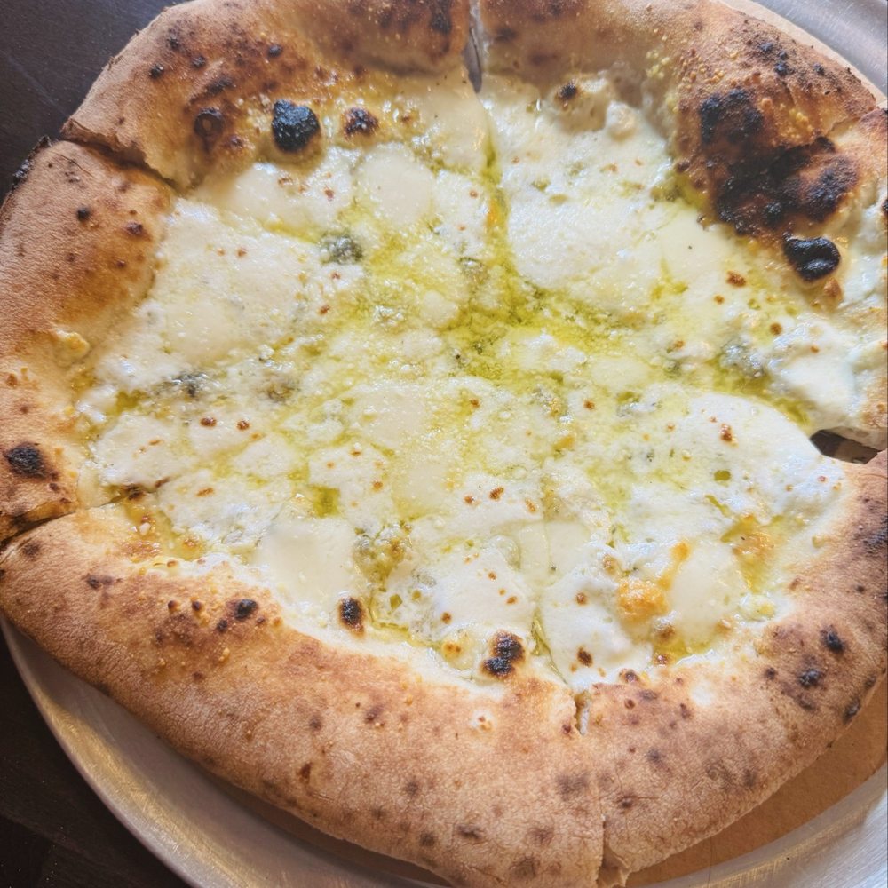 Four cheese pizza Four cheese pizza