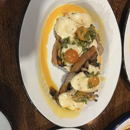 Smoked Mozzarella and Mushroom Tartine