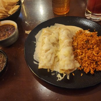 Uncle Julio's - Chicken enchiladas - Mexican Near Me - Fort Worth, Texas