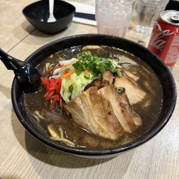 KYUSHU DANJI 九州男児ラーメン KYUSHU DANJI 九州男児ラーメン