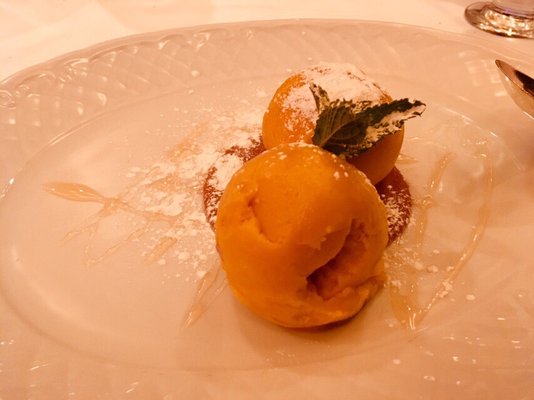 Chez Alexandre by null