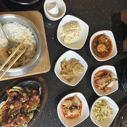 Spicy pork. Bulgogi. Tofu soups ! Spicy pork. Bulgogi. Tofu soups !