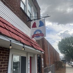 Mike & Mike's Italian Ices - Outside