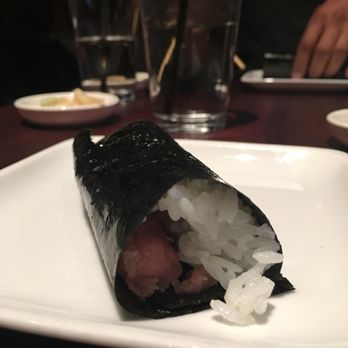 SUGARFISH | Flatiron - tuna hand roll - Sushi Bars Near Me - New York, New York