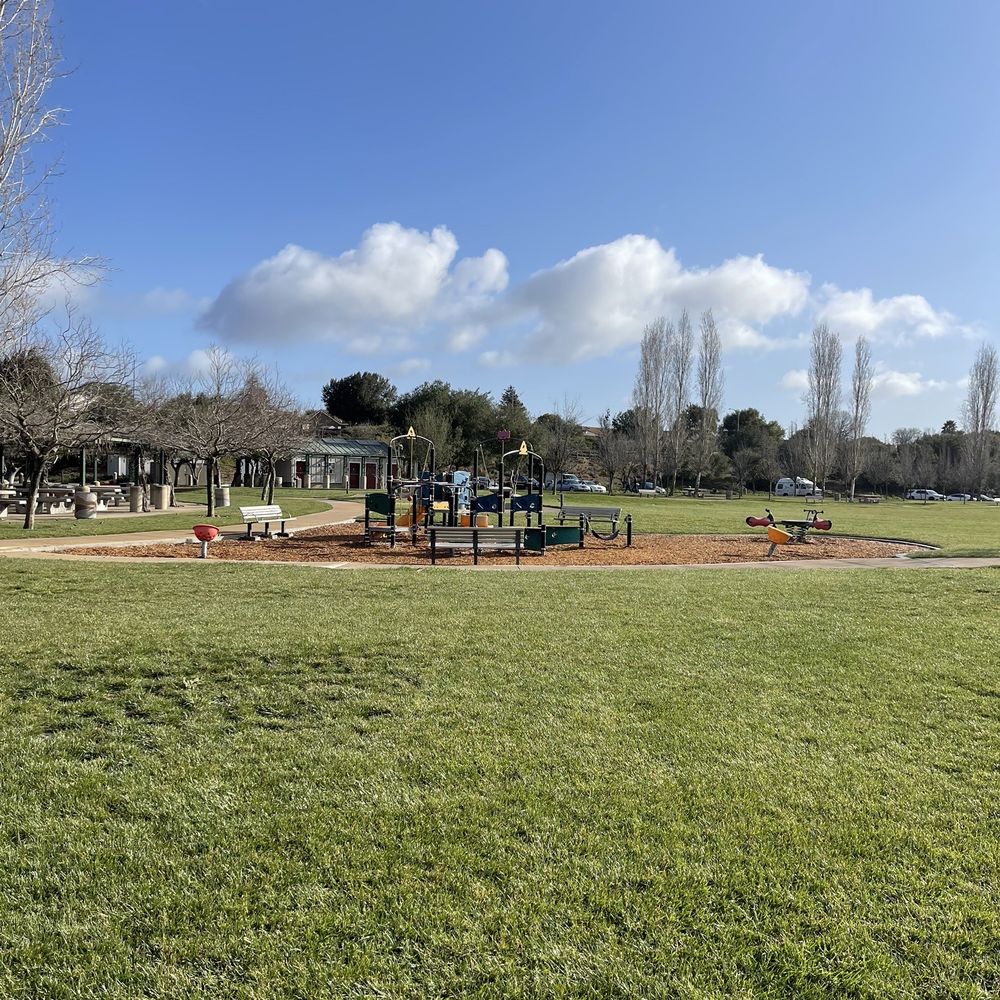 River View Park - Green fields and playground! - Parks Near Me - Buellton, California