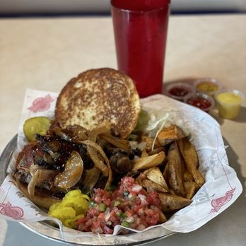 Fuddruckers - Bourbon style - Burgers Near Me - Pembroke Pines, Florida