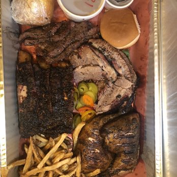 Northern Smokes - $75 Sampler Platter #1 with Ribs, Tri Tips, Brisket and 1/4 Chicken - Halal Near Me - Toronto, Ontario Northern Smokes - $75 Sampler Platter #1 with Ribs, Tri Tips, Brisket and 1/4 Chicken - Halal Near Me - Toronto, Ontario
